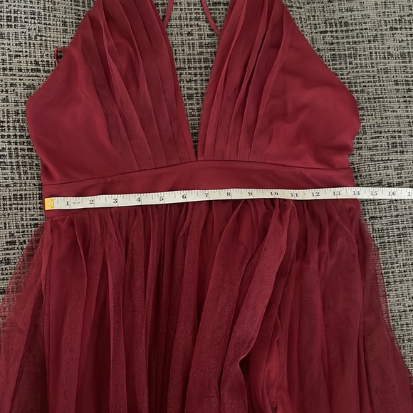 FASHION NOVA On The Runway Maxi Dress - Picture 6 of 8